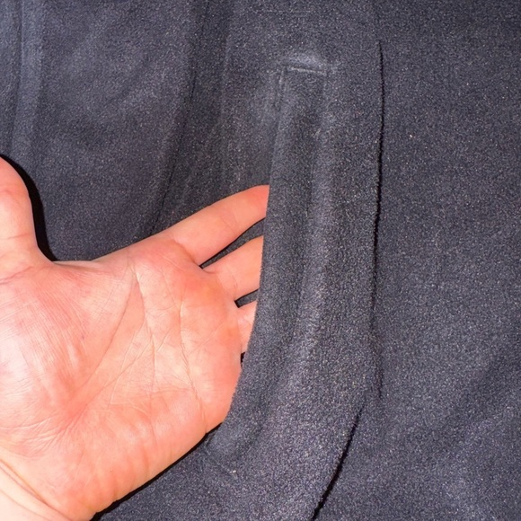 Patagonia Men's Black Performance Jacket - Picture 3 of 5